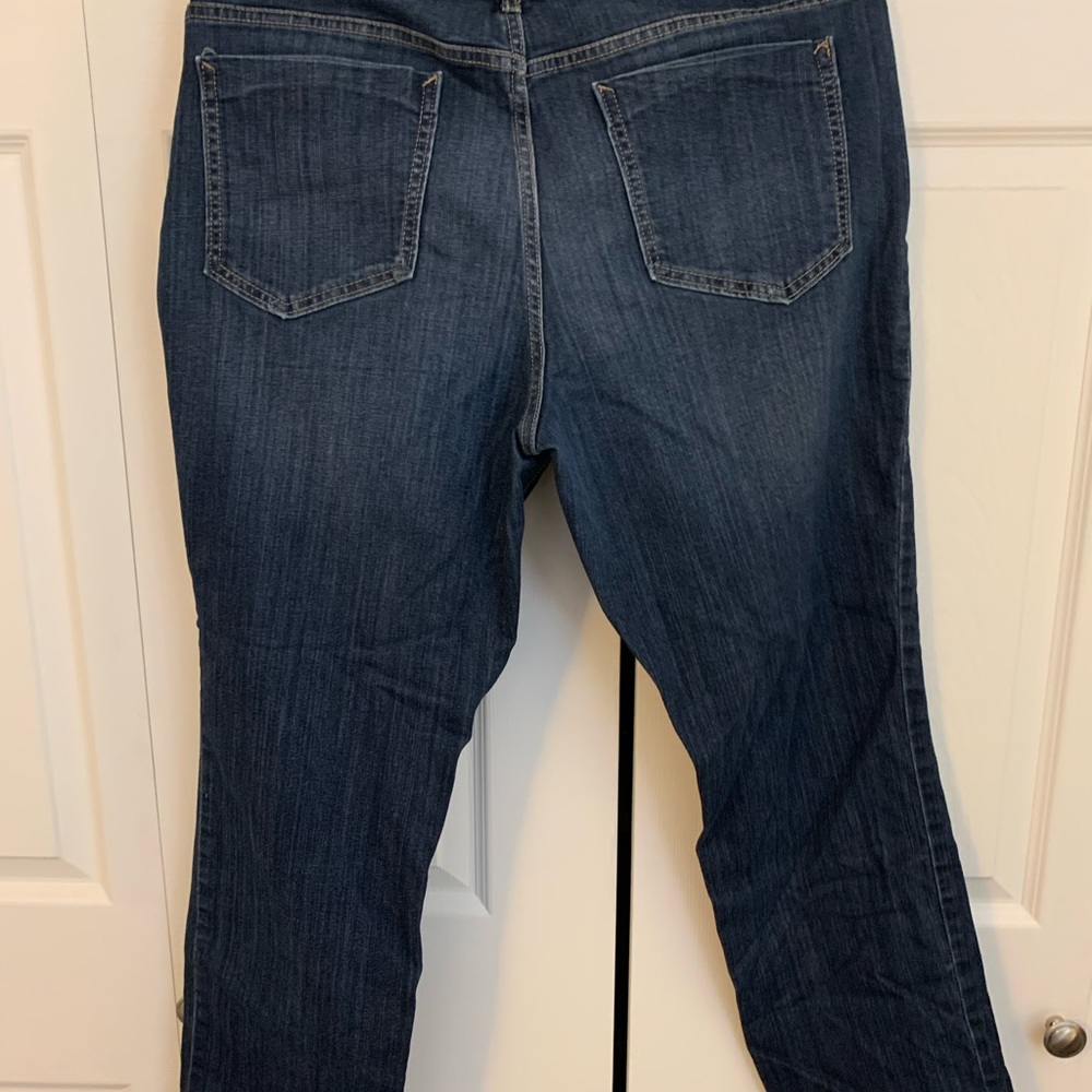 Simply Vera Wang Capris
